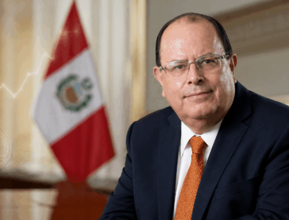 Tambalea la permanencia de Julio Velarde en el BCR: Roberto Sánchez lo retirará del cargo