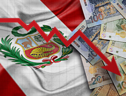Riesgo Sánchez: sube el dólar y se paralizan las inversiones en Perú antes de la segunda vuelta