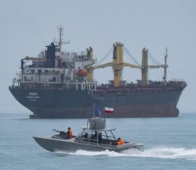 Avance de los hutíes amenaza otra ruta clave para el petróleo mundial mientras Ormuz sigue bajo presión