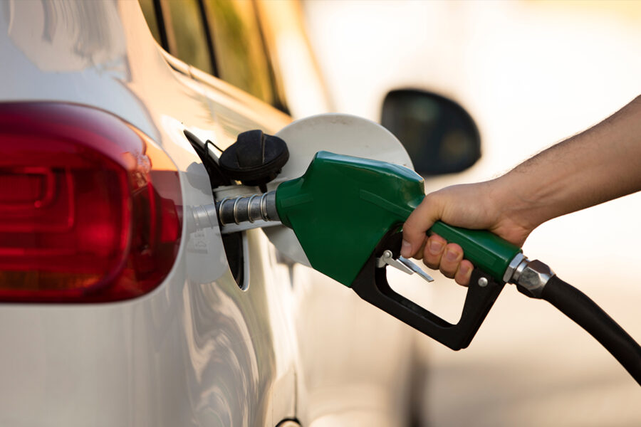 Honduras eleva el precio de los combustibles mientras Guatemala busca contener el impacto
